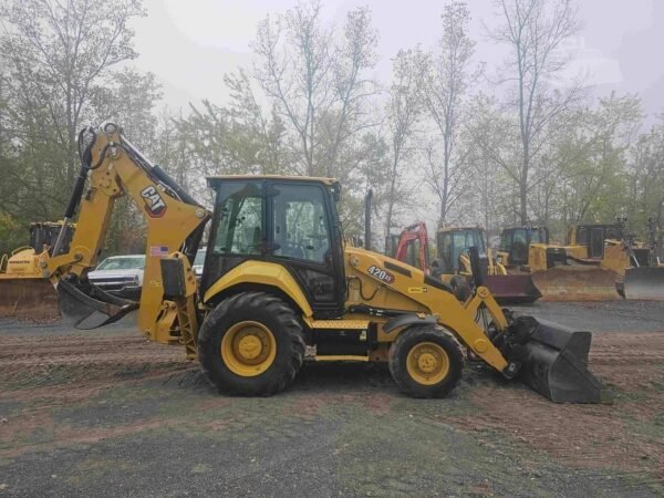 2021 Caterpillar 420 XE 4WD Loader Backhoe