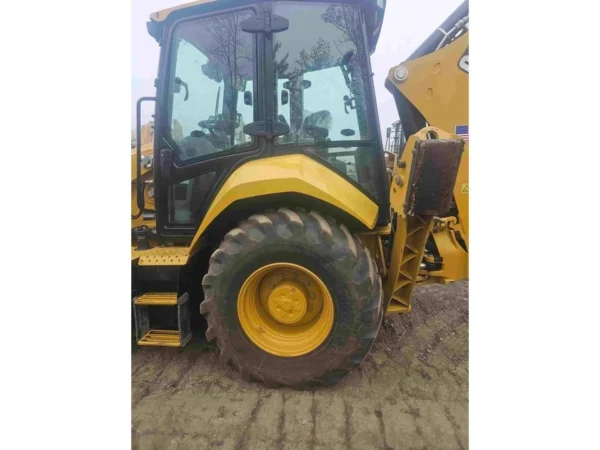 2021 Caterpillar 420 XE 4WD Loader Backhoe