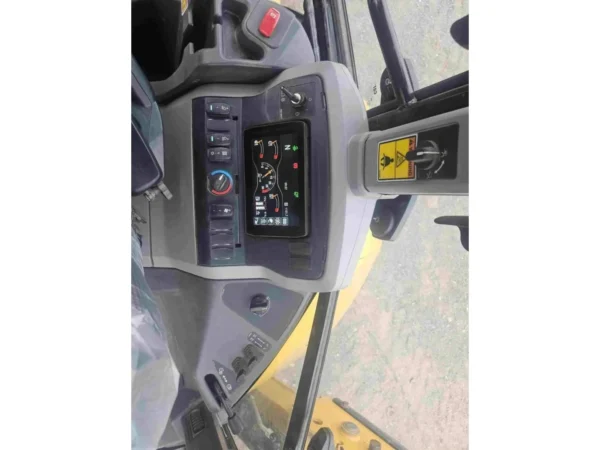 2021 Caterpillar 420 XE 4WD Loader Backhoe