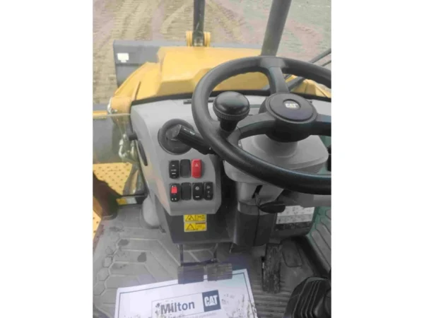 2021 Caterpillar 420 XE 4WD Loader Backhoe