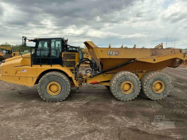 2021 Caterpillar 740 GC Articulated Dump Truck