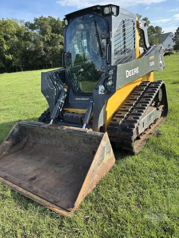 2021 John Deere 325G Compact Track Loader
