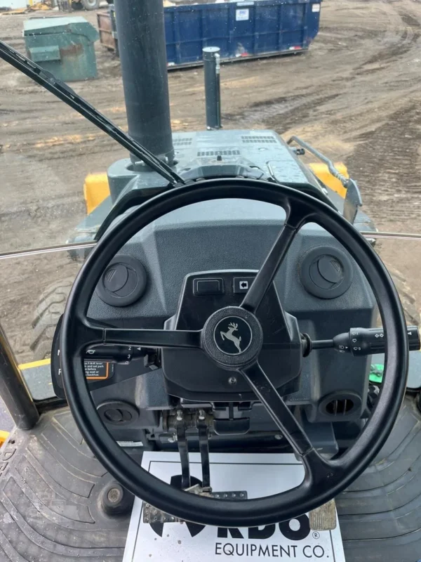 2021 John Deere 410L Loader Backhoe