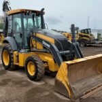 2021 John Deere 410L Loader Backhoe