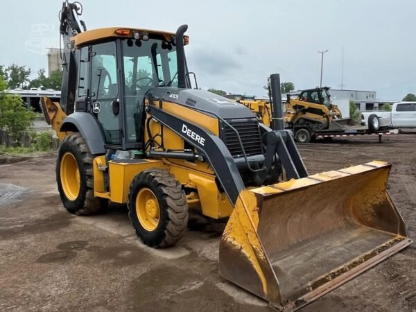 2021 John Deere 410L Loader Backhoe