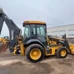 2021 John Deere 410L Loader Backhoe