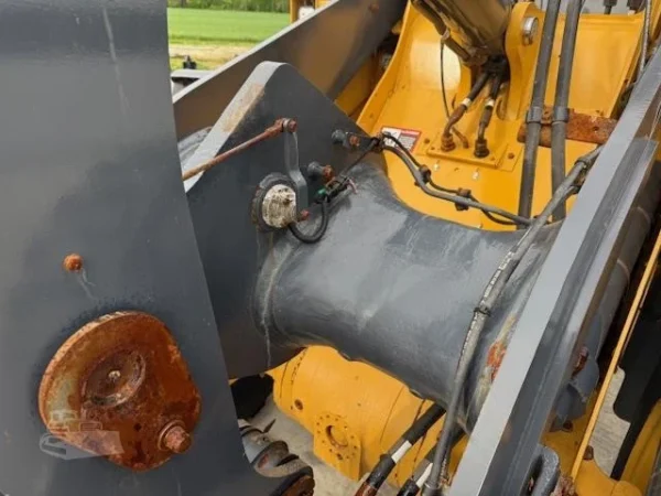 2021 John Deere 544 P-Tier Wheel Loader