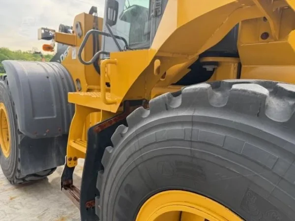 2021 John Deere 544 P-Tier Wheel Loader