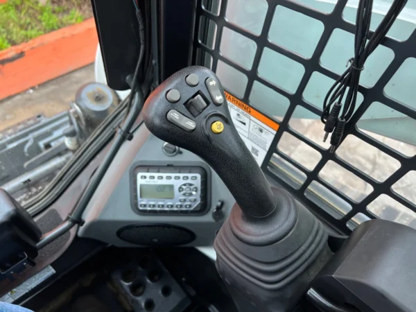2022 Bobcat T740 Compact Track Loader