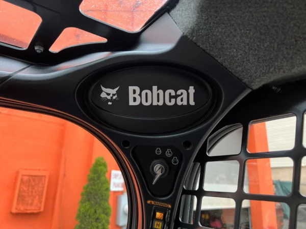 2022 Bobcat T740 Compact Track Loader