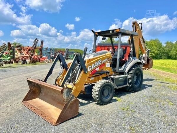 2022 CASE 580N EP Backhoe Loader