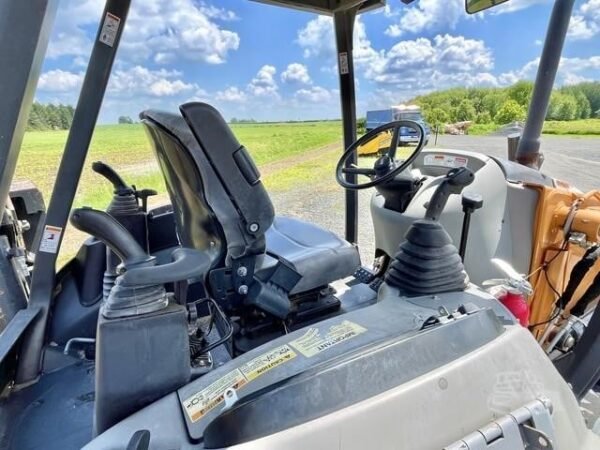 2022 CASE 580N EP Backhoe Loader