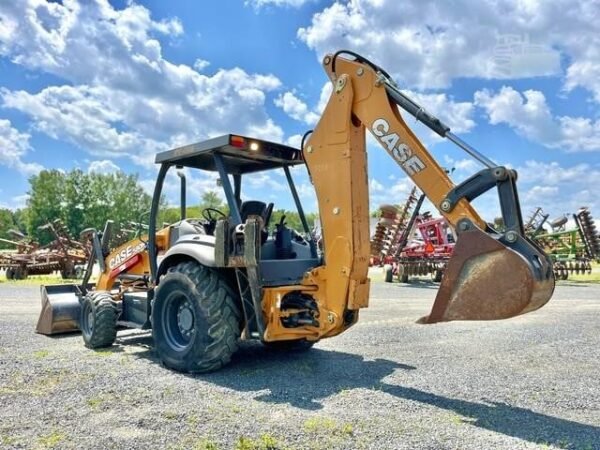 2022 CASE 580N EP Backhoe Loader