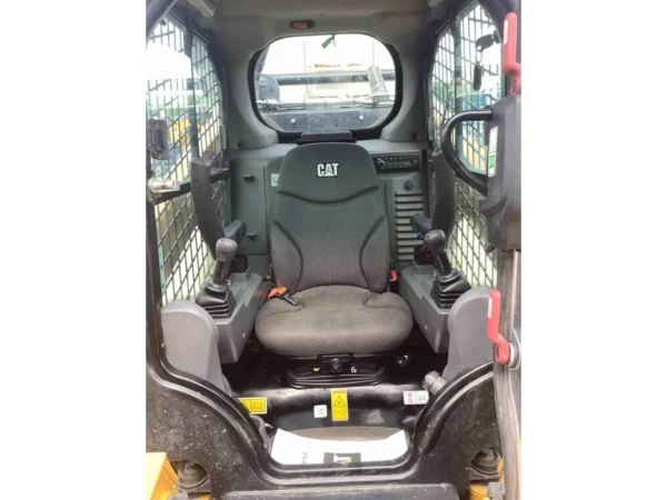 2022 Caterpillar 272D3 Wheeled Skid Steer Loader
