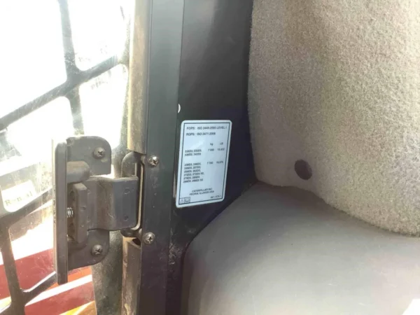 2022 Caterpillar 272D3 Wheeled Skid Steer Loader