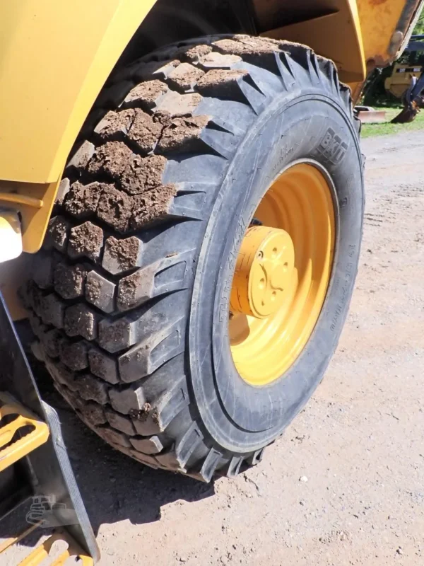 2022 Caterpillar 420 4x4 Backhoe Loader