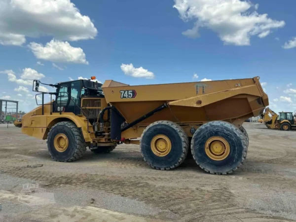 2022 Caterpillar 745 Articulated Dump Truck