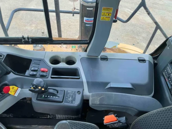 2022 Caterpillar 745 Articulated Dump Truck