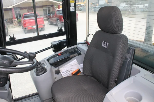2022 Caterpillar 906M Compact Wheel Loader