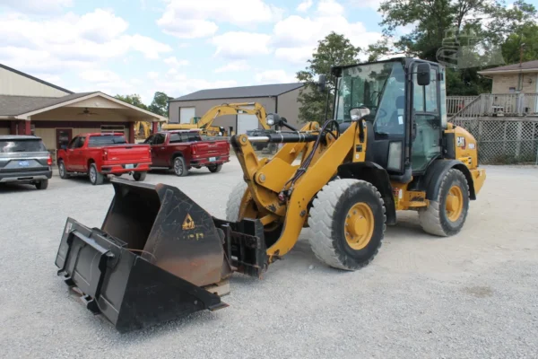 2022 Caterpillar 906M Compact Wheel Loader