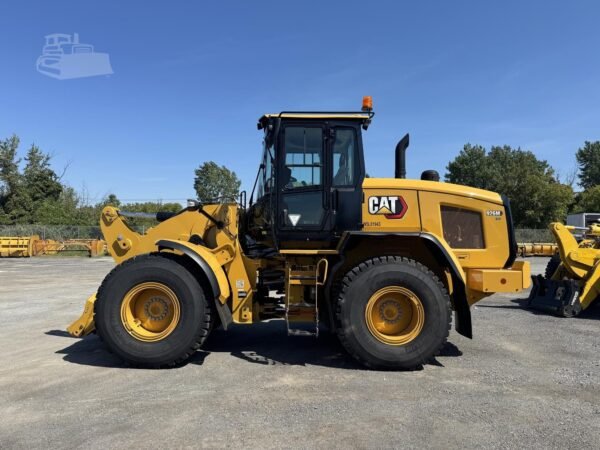 2022 Caterpillar 926M Wheel Loader
