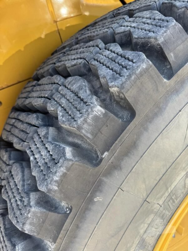 2022 Caterpillar 926M Wheel Loader