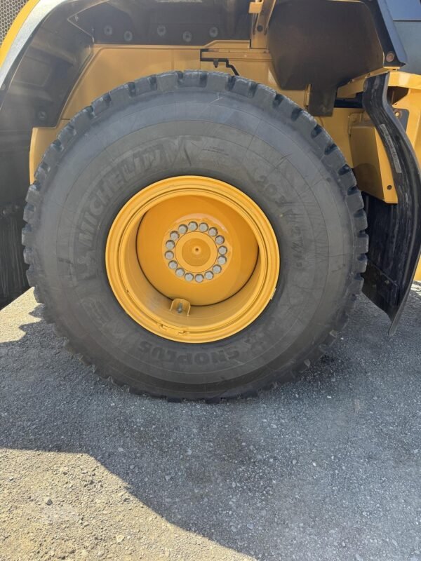 2022 Caterpillar 926M Wheel Loader