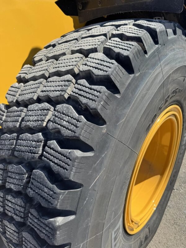 2022 Caterpillar 926M Wheel Loader