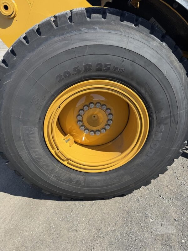 2022 Caterpillar 926M Wheel Loader