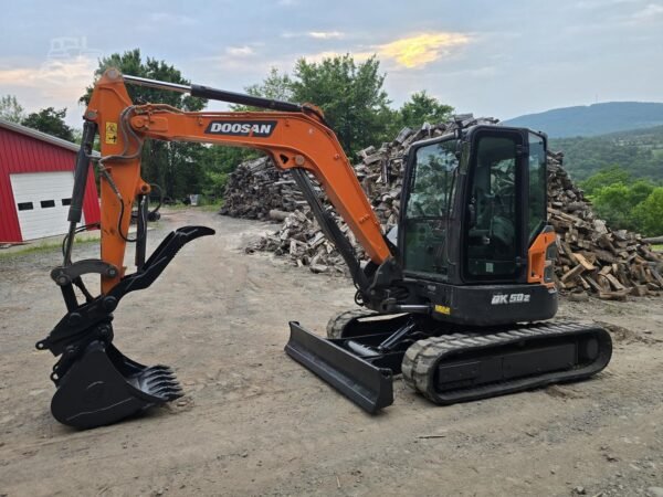 2022 Doosan DX50Z-7 Mini Excavator