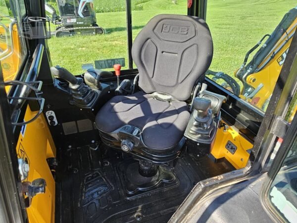 2022 JCB 1CXT Tracked Backhoe Loader