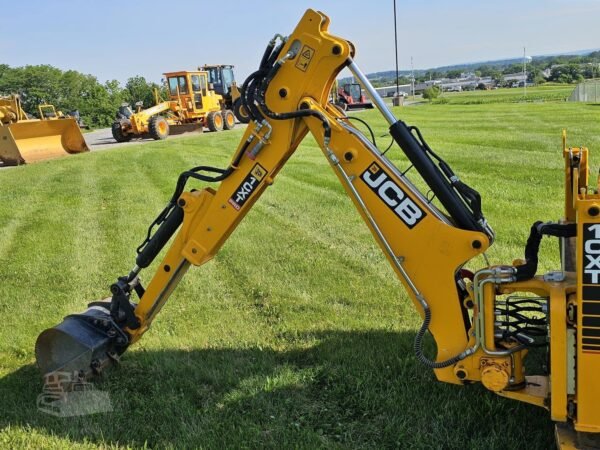 2022 JCB 1CXT Tracked Backhoe Loader
