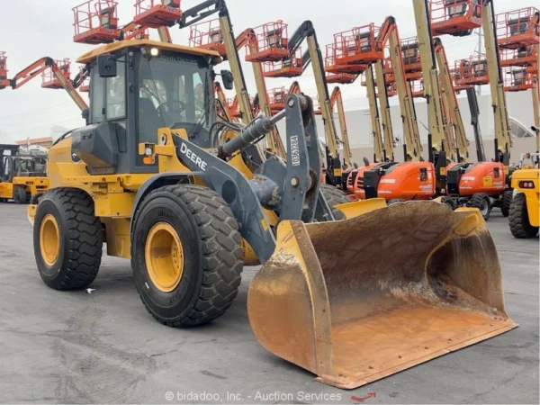 2022 John Deere 524P Wheel Loader