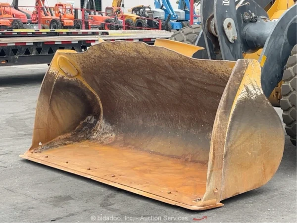 2022 John Deere 524P Wheel Loader