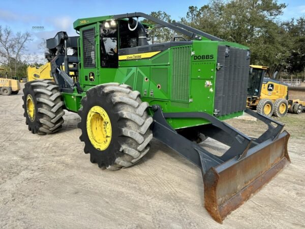 2022 John Deere 748L II Dual-Function Grapple Skidder