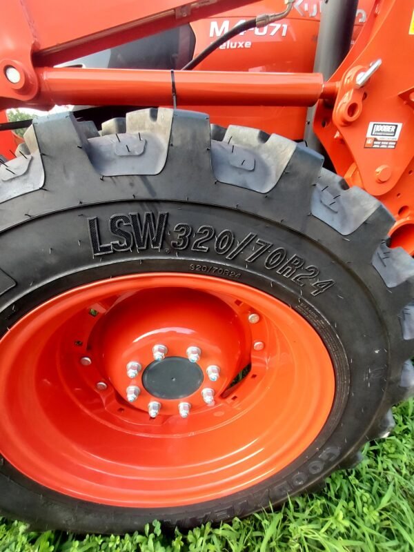 2022 Kubota M4-071 Deluxe 4x4 Utility Tractor