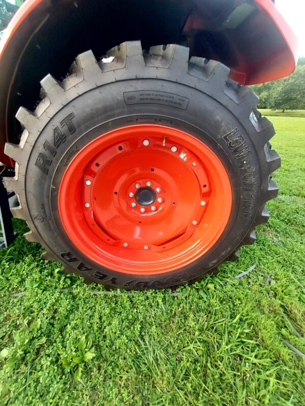 2022 Kubota M4-071 Deluxe 4x4 Utility Tractor