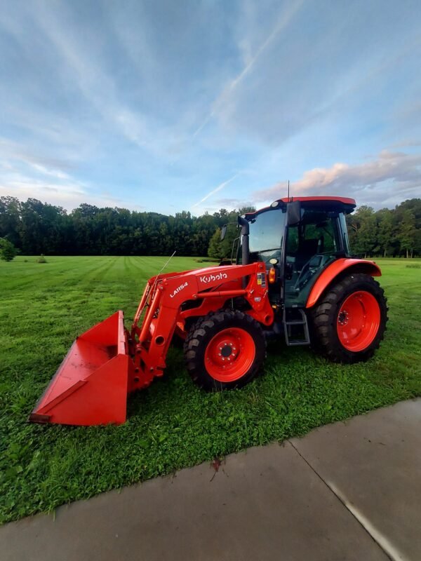 2022 Kubota M4-071 Deluxe 4x4 Utility Tractor