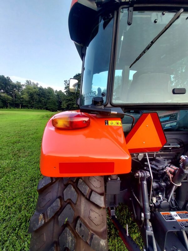 2022 Kubota M4-071 Deluxe 4x4 Utility Tractor
