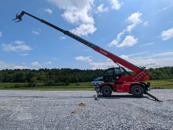 2022 Magni RTH6.25 Rotating Telehandler