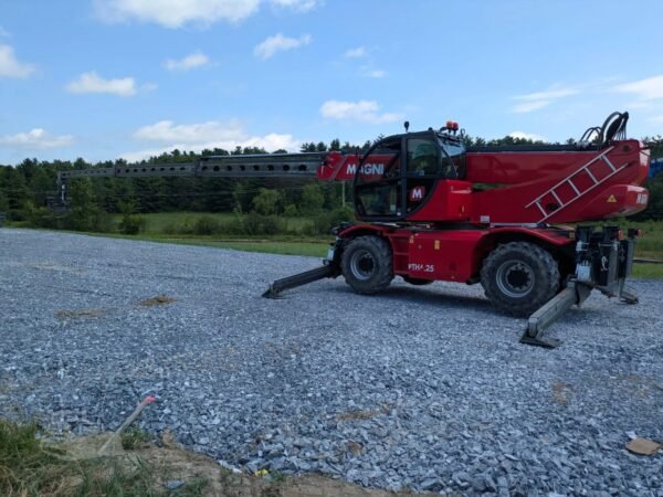 2022 Magni RTH6.25 Rotating Telehandler