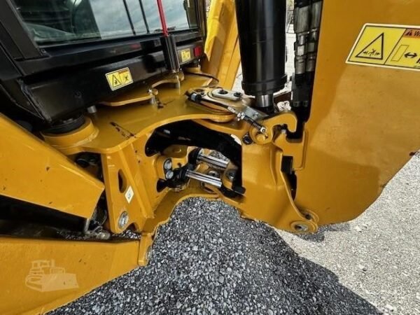 2023 Caterpillar 420 4x4 Backhoe Loader