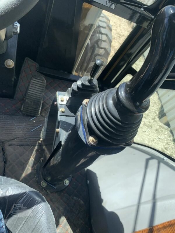 2023 Caterpillar 420F2 Loader Backhoe