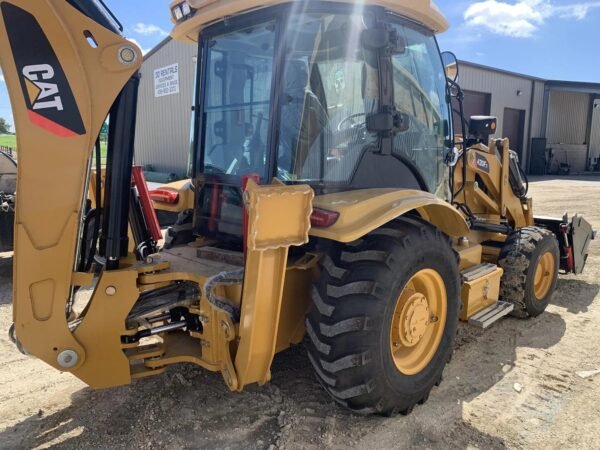 2023 Caterpillar 420F2 Loader Backhoe