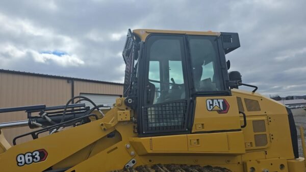 2023 Caterpillar 963 WH Crawler Loader