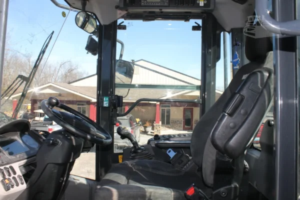 2023 Komatsu WA270-8 Wheel Loader