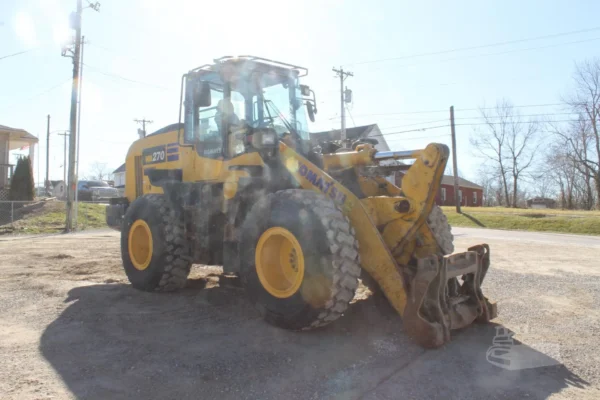 2023 Komatsu WA270-8 Wheel Loader
