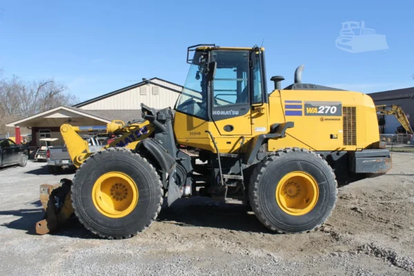 2023 Komatsu WA270-8 Wheel Loader