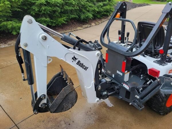 2024 Bobcat CT1025 Subcompact Tractor with Loader and Backhoe