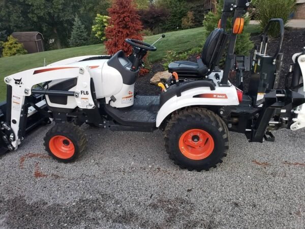 2024 Bobcat CT1025 Subcompact Tractor with Loader and Backhoe